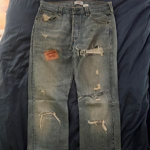 Moque patched Levi’s